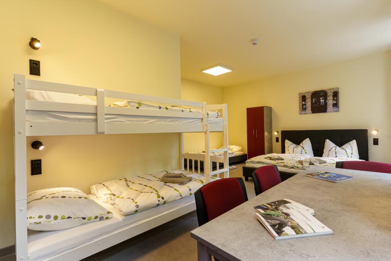 Hotel Und Hostel Gleisbett 안나베르크 외부 사진