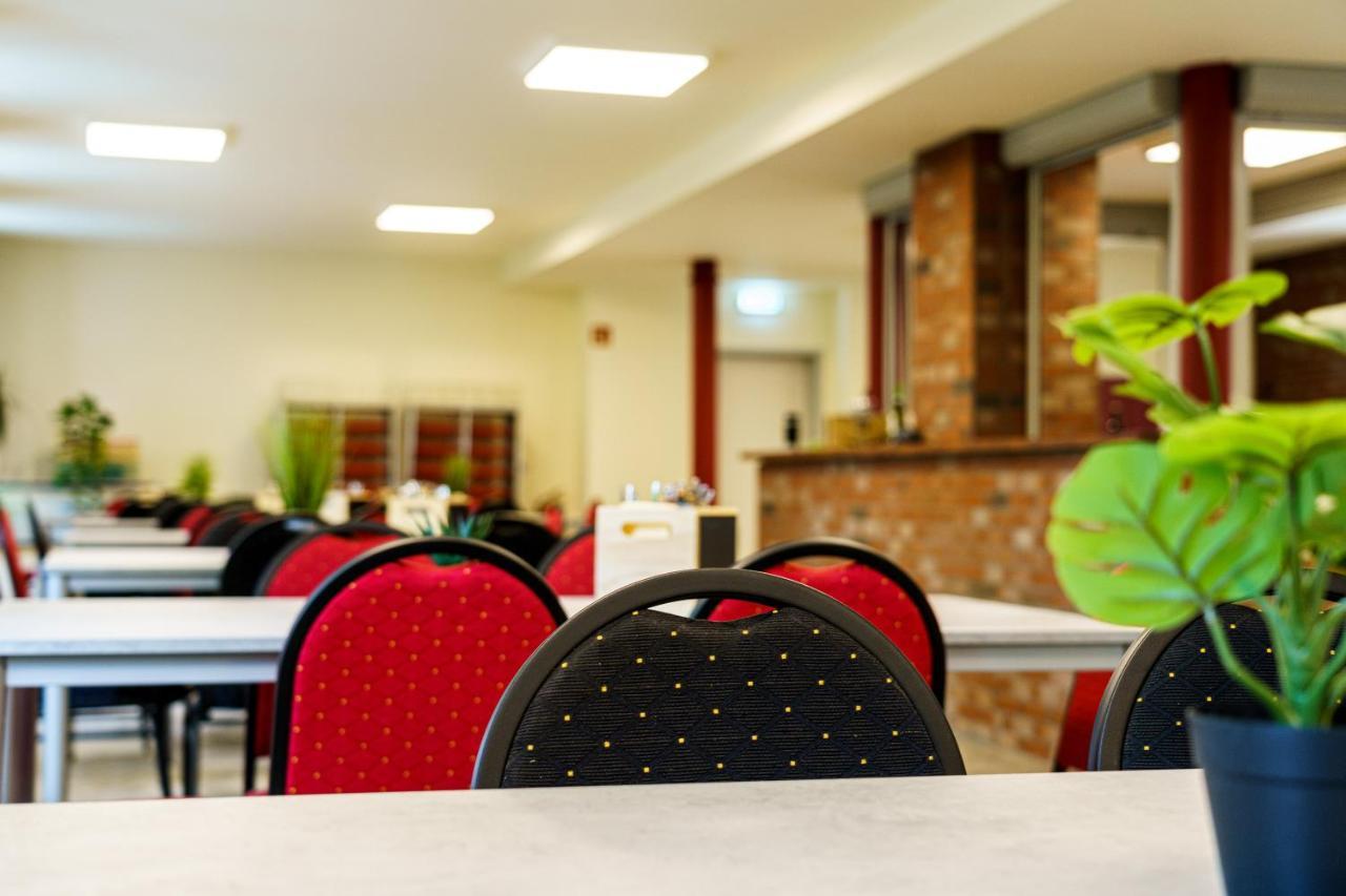 Hotel Und Hostel Gleisbett 안나베르크 외부 사진