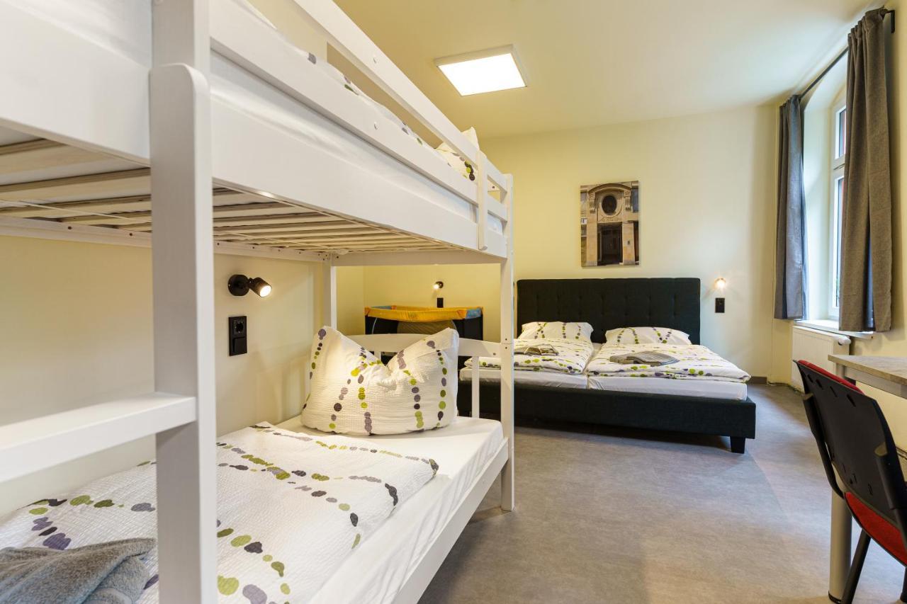 Hotel Und Hostel Gleisbett 안나베르크 외부 사진