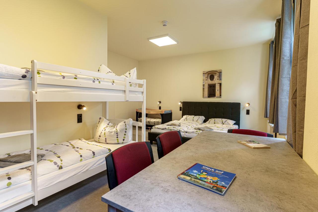 Hotel Und Hostel Gleisbett 안나베르크 외부 사진